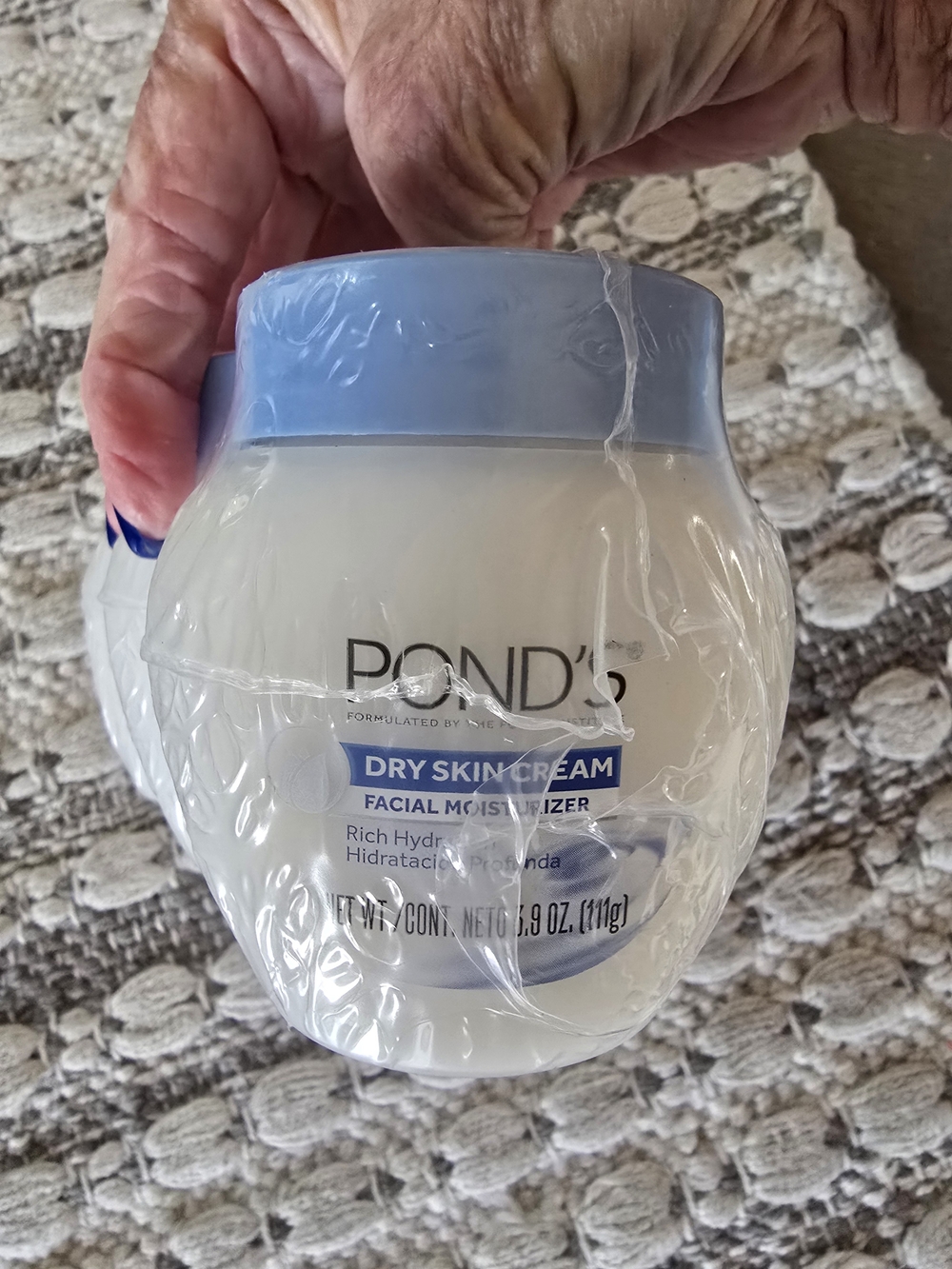 POND'S Dry Skin Cream Facial Moisturizer - Light Blue & White Jar